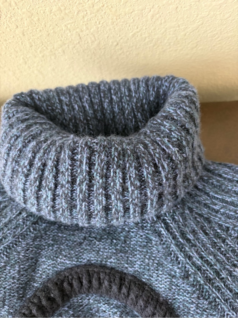 Tory Burch Slate Blue Turtleneck Sweater with Logo M - Picture 9 of 17